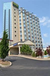 Niagara Plaza Hotel By Fairbridge Bagian luar foto