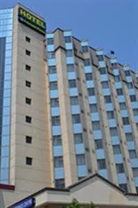 Niagara Plaza Hotel By Fairbridge Bagian luar foto